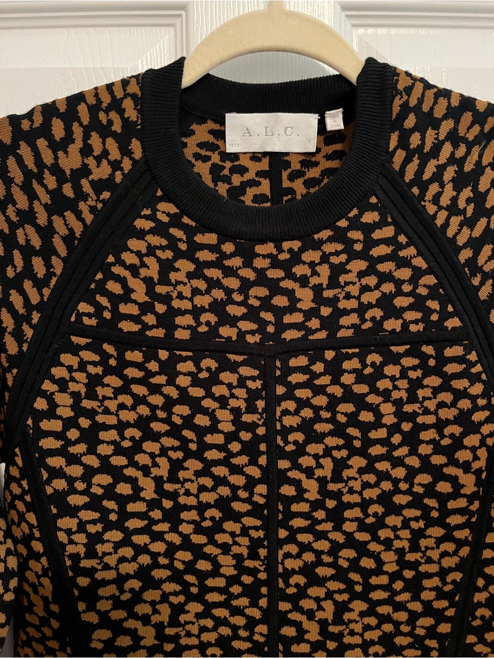 A.L.C. Leopard Print Knit Fit & Flare Mini Dress Black Brown Size Large - Picture 5 of 11